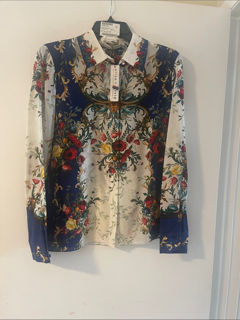 Alice + Olivia Cream and Navy Baroque Floral Button-Down Shirt